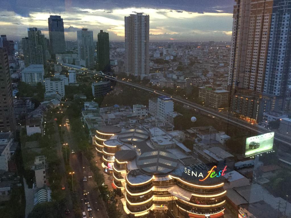 Baan Sathorn Riverfront Bangkok Habitación foto